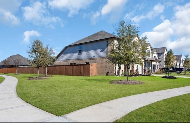 Photo - 23922 Sage Row Ln