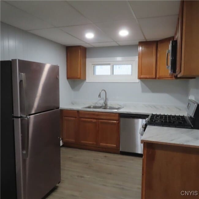 Photo - 4449 E Genesee St