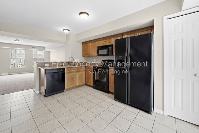 Photo - 14204 Lakeside Blvd N