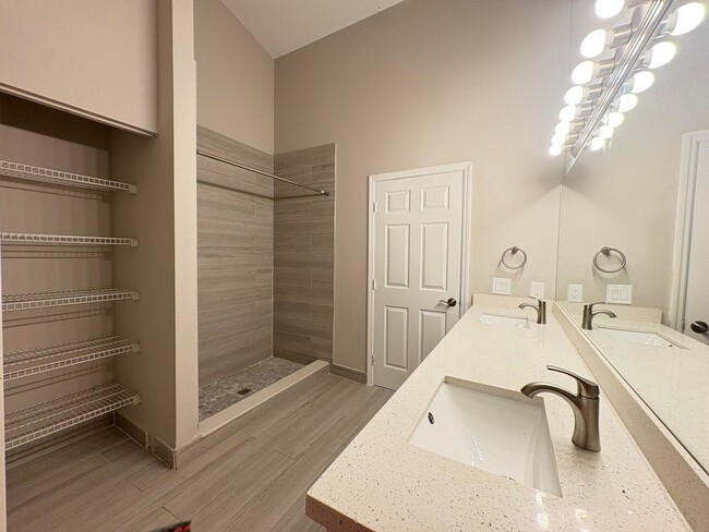 Photo - 1220 NW 15th Ave