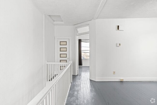 Building Photo - 2466 NW Vaughn St Rental