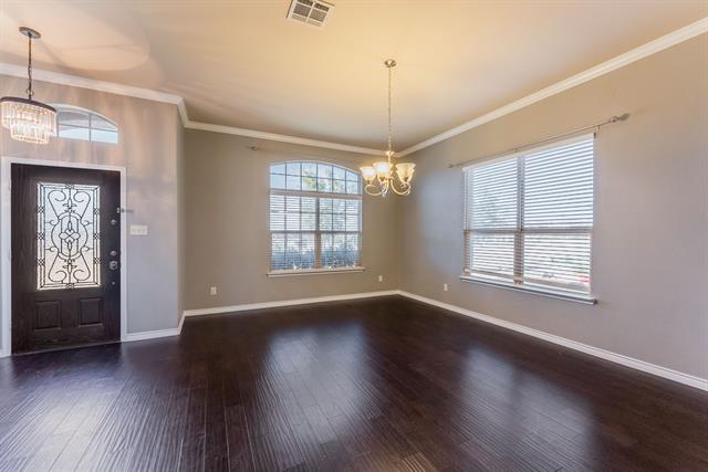 Photo - 1229 Lone Pine Dr