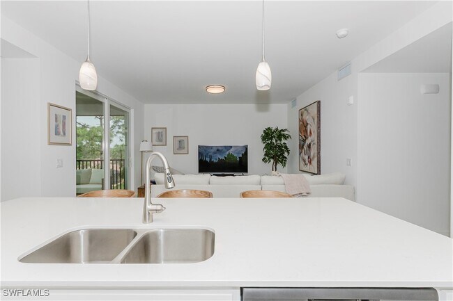Photo - 18461 Copperhead Dr Unidad 436