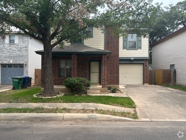 Building Photo - Great 3 Bedroom, 2.5 Bath Home in Sagewood...