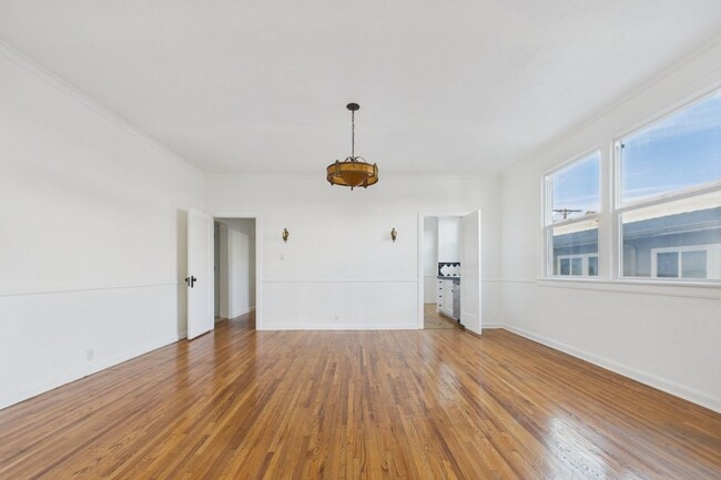 Photo - Gramercy Apartments