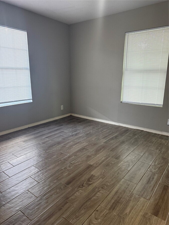 Photo - 1401 Craig Dr