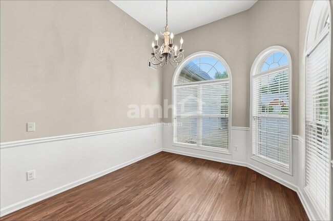 Photo - 3815 Hawk Tail Dr