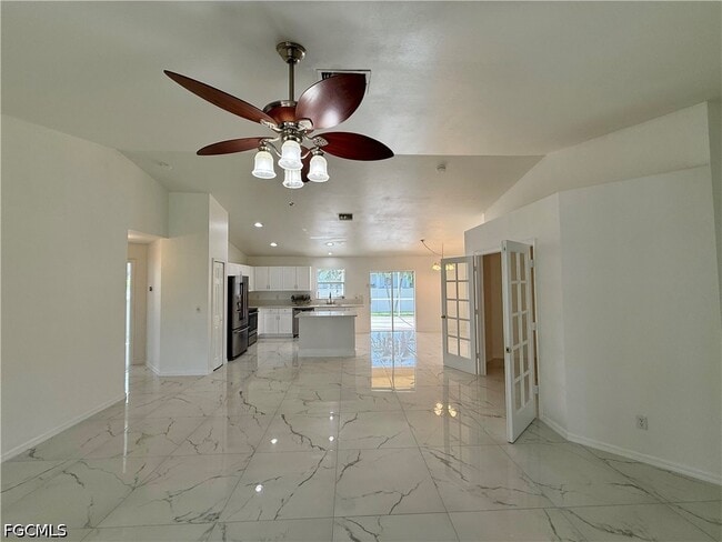 Photo - 2209 NE 9th Ave