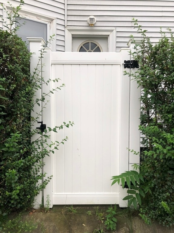 Building Photo - 3 Guernsey St Unit 3