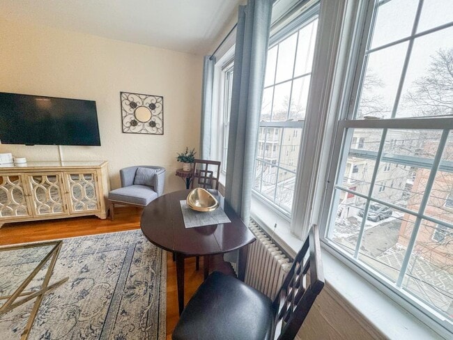 Photo - 1 bedroom in Brighton MA 02135 Unit 37