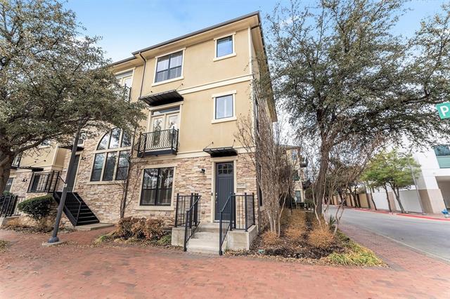 Photo - 7245 Parkwood Blvd