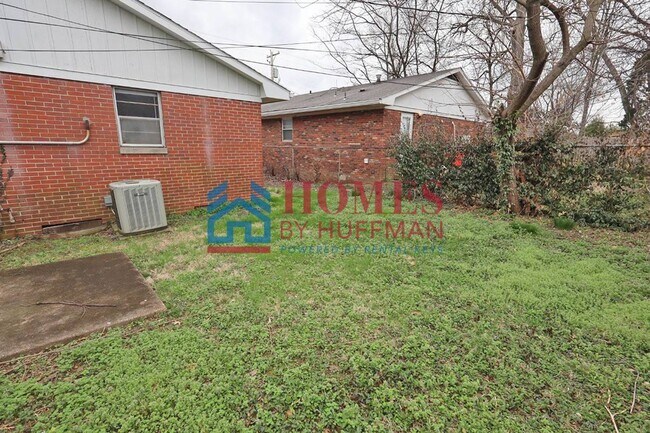 Photo - 844-844 Stanley Ave Unit 842