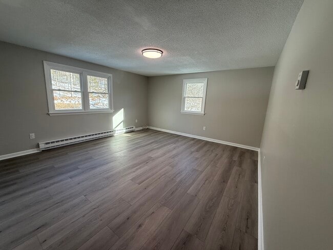 Photo - 735 Stafford Rd Unidad B