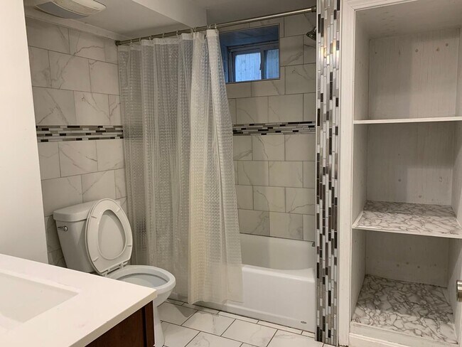 Photo - Brookline 6-Bed/3-Bath with Laundry in Unit