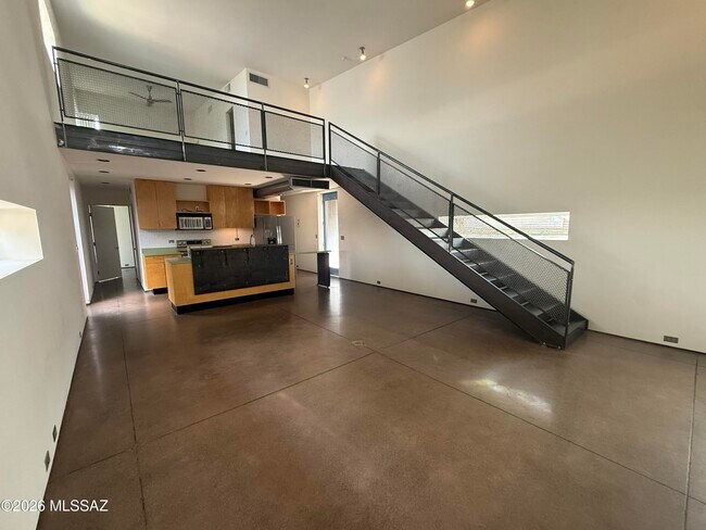 741 S Fremont Ave