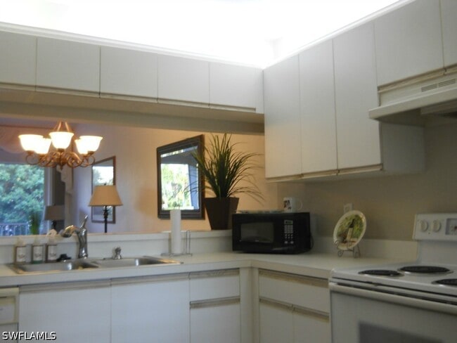 Photo - 332 Bradstrom Cir Unit 201