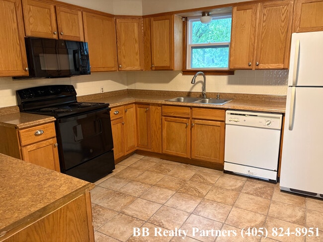 Photo - 1224 S Atlanta Pl