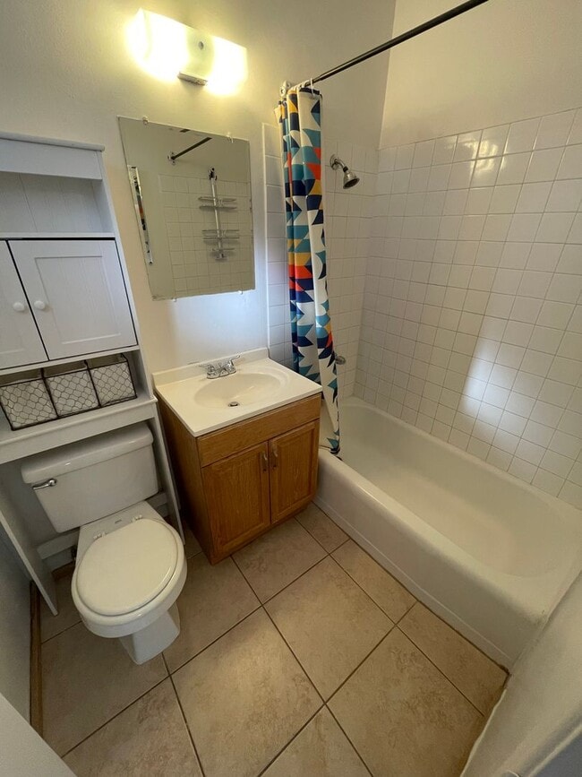 Photo - 4528-32 Bancroft St Unit #4530