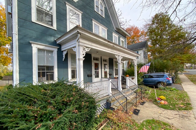 Photo - 10 Princeton Ave