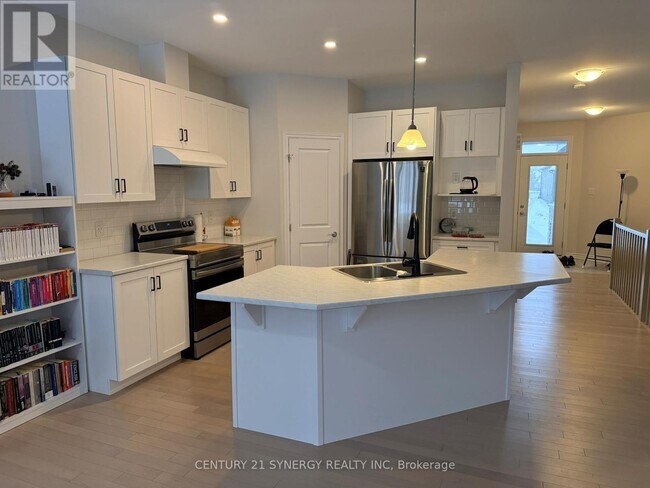 Photo - 247 Blackhorse Dr