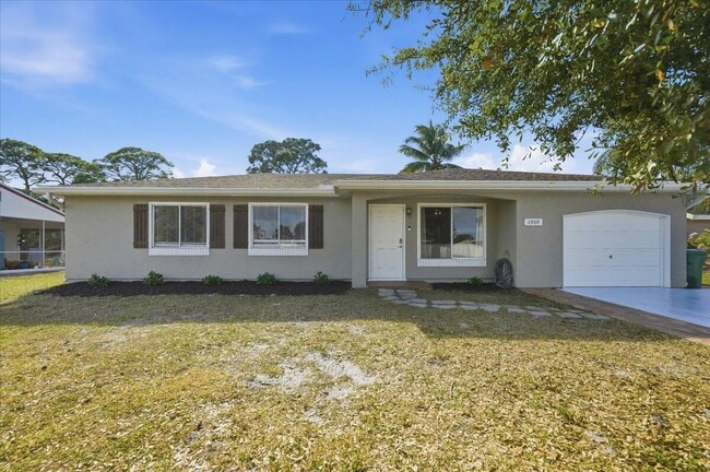 Photo - 1969 SE Redwing Cir