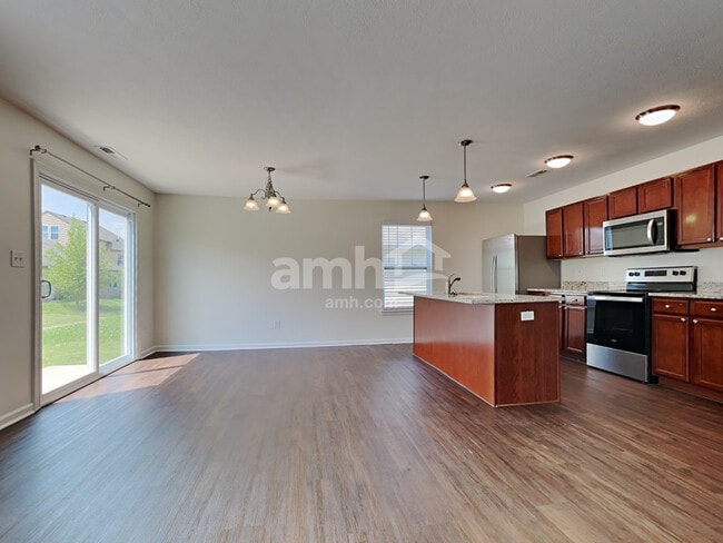 Photo - 15469 Destination Dr