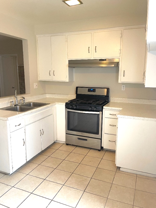 Photo - 562 Silverwood Ave