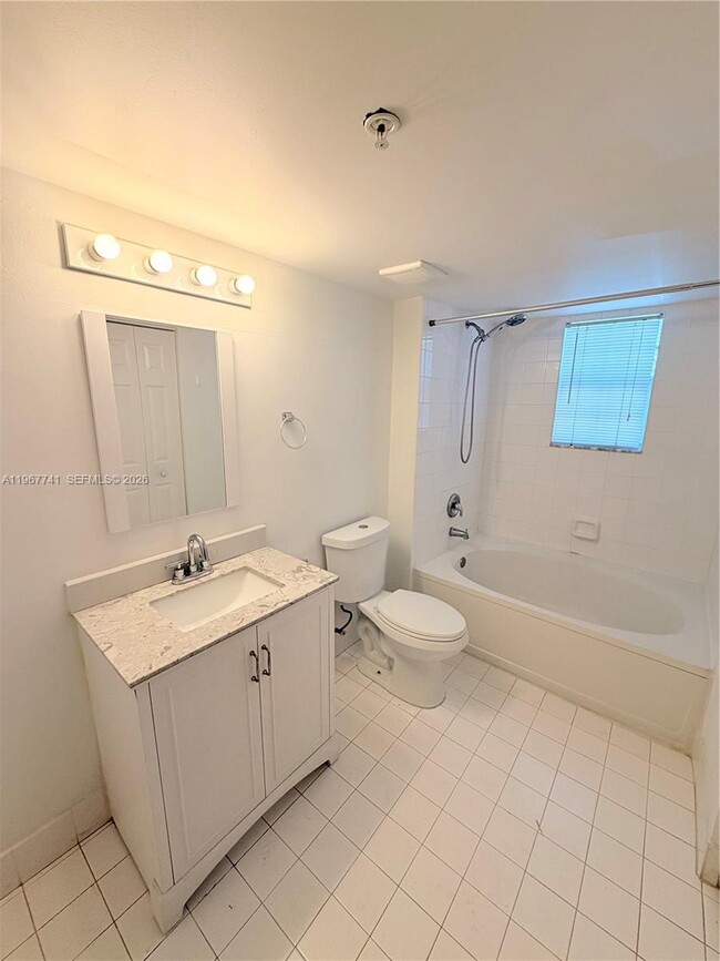 Photo - 11165 SW 6th St Unit 302
