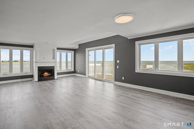 Building Photo - 260 Breakers Ln Unit 260