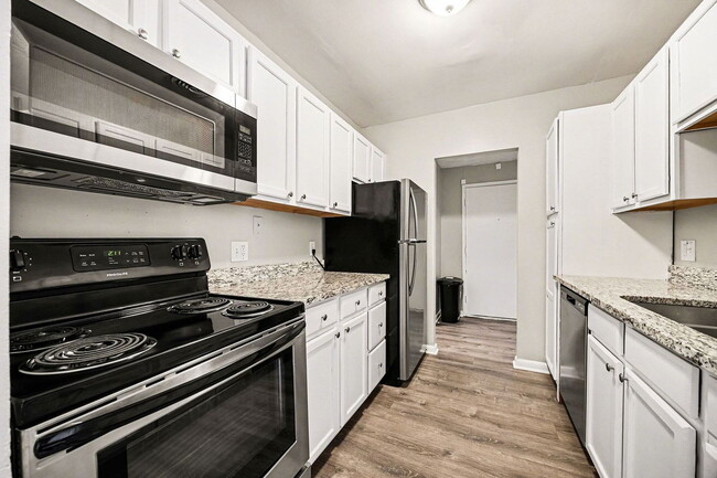 Building Photo - 3501 Section Rd Unit 308