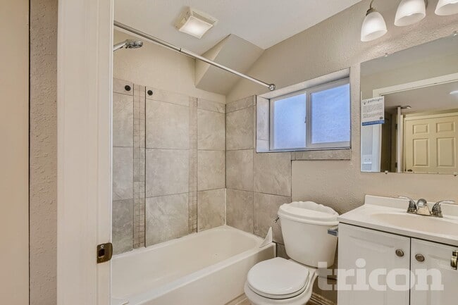 Photo - 478 Havasu St