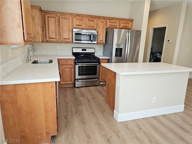 1018 Garnet Ridge Ct