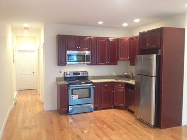 Photo - 26 Maverick St Apartments Unit #1