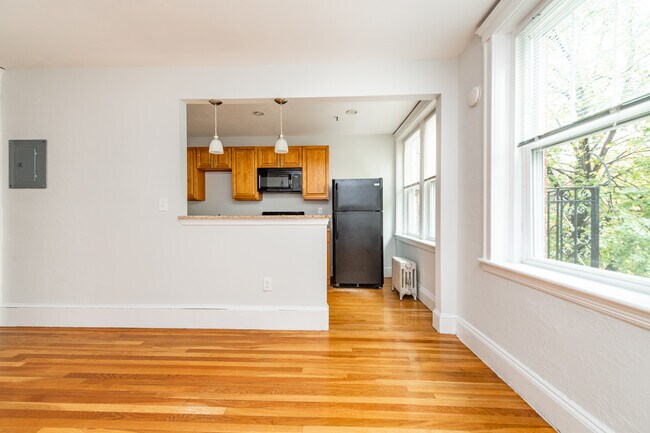 Photo - 99 Chestnut Hill Ave