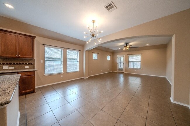 Photo - 304 Jack Ryan Ln