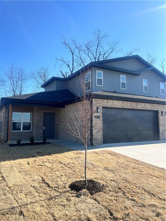 Photo - 580 Cosmos St