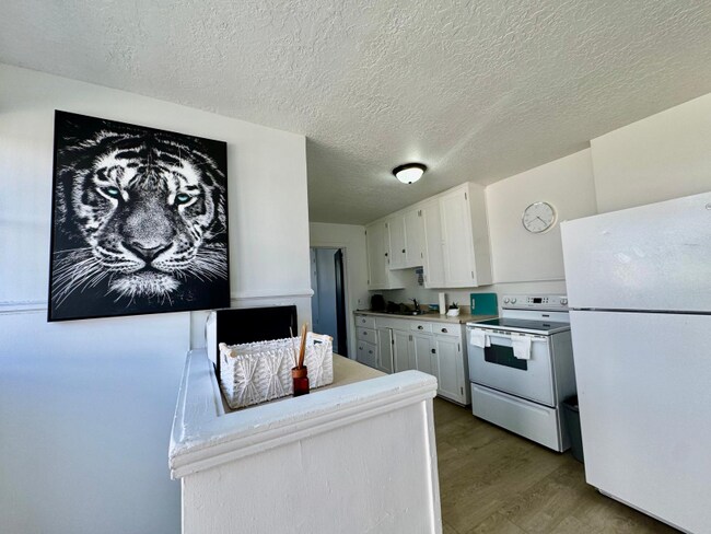 Photo - 440 E Garfield Ave