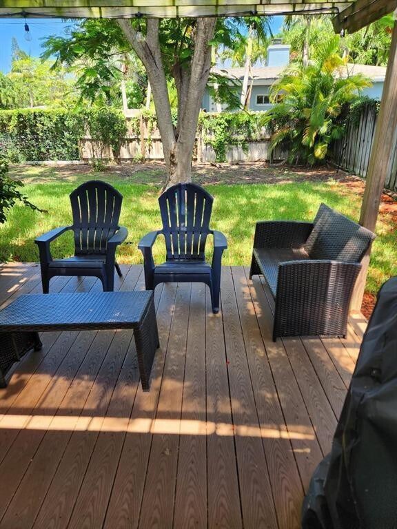 Photo - 1344 NE 16th Ave Unit B