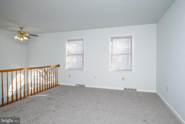 Photo - 1957 Lincoln Ave