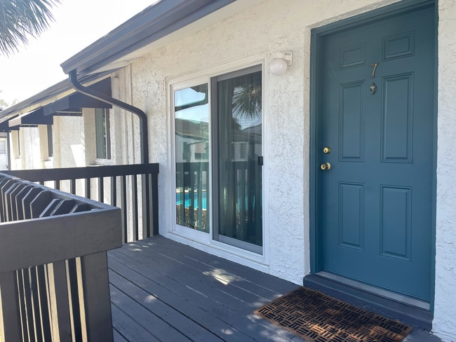 Entrada - 4151 S Semoran Blvd Unidad #7