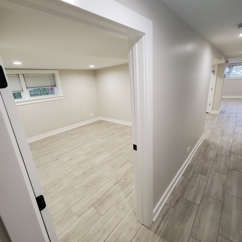 Photo - 8044 N Oriole Ave (Niles, IL)