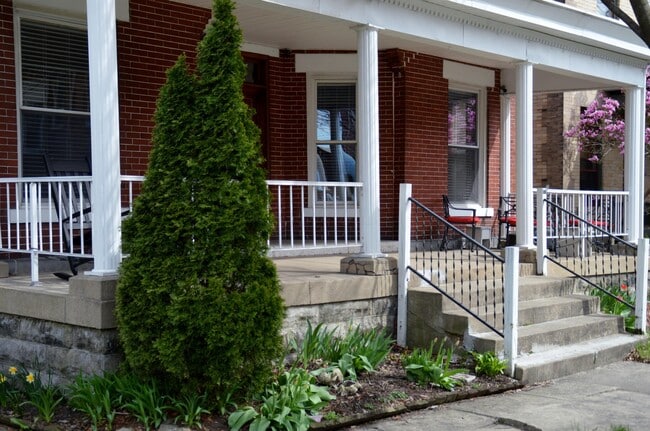 Photo - 32 Wilson Ave