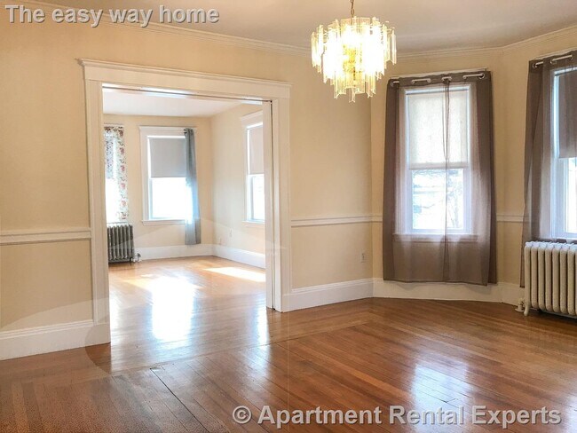 Photo - 25 Lake St Unit #2