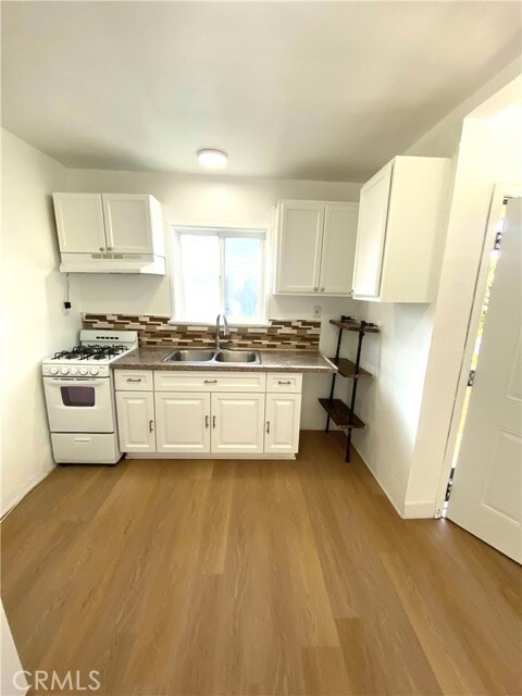 Photo - 1470 Martin Luther King Jr Ave