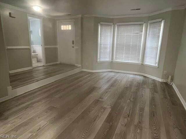 Photo - 1002 Colonial Meadows Way