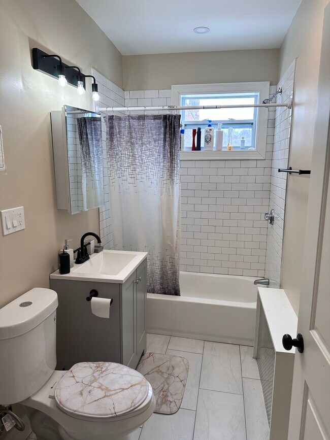 Photo - 14 Lincoln Rd