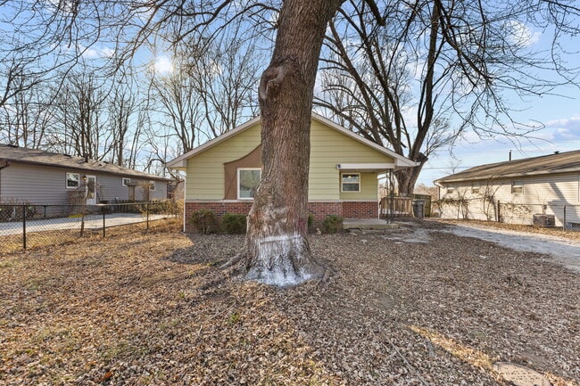 Photo - 345 Gimber Ct