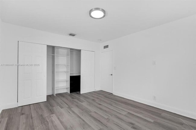 Photo - 3 bedroom in Hollywood FL 33020