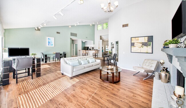 Photo - MAA Tiffany Oaks