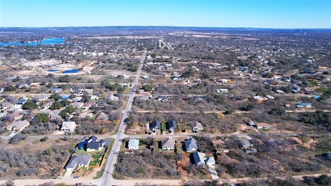 Photo - 111 E Hickory Dr